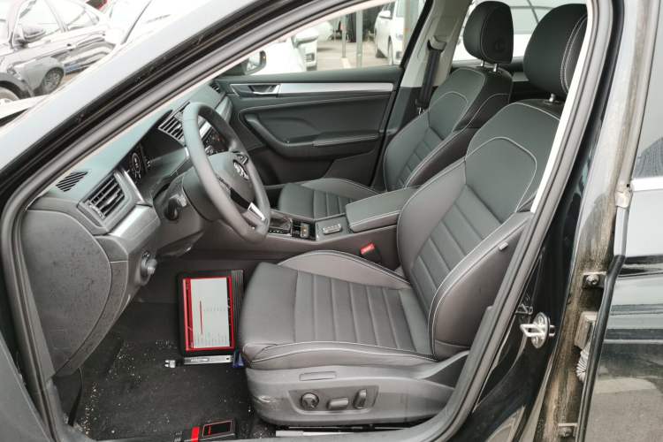 Used Skoda Superb 2023 Facelifted TSI280 DSG Luxury Edition
