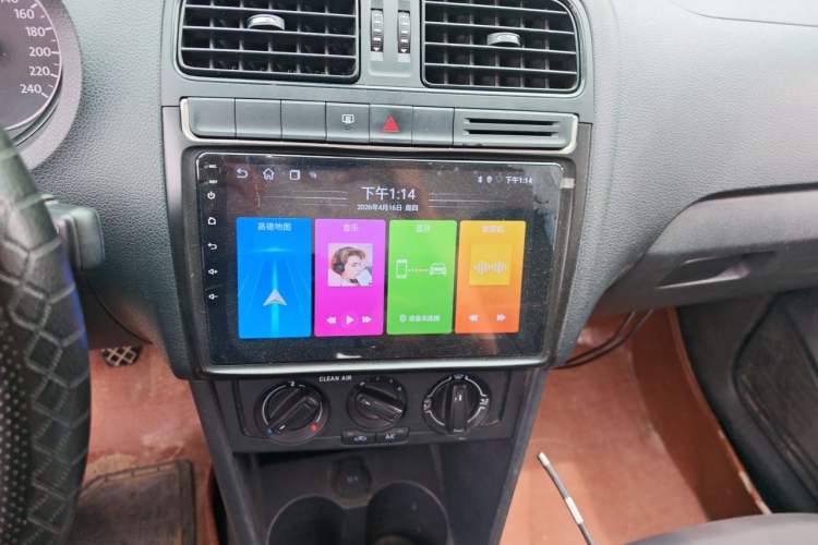 Used Volkswagen Polo 2016 1.4L Manual Fashion Model