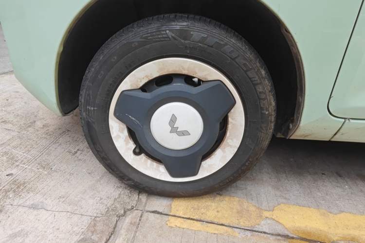 Used Wuling Hongguang MINIEV 2021 Macaron Fashion Edition Lithium-Ion Battery