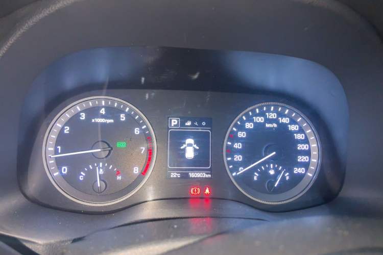 Used Hyundai Tucson 2015 1.6T Dual-Clutch Two-Wheel-Drive Smart Model Instrument Cluster