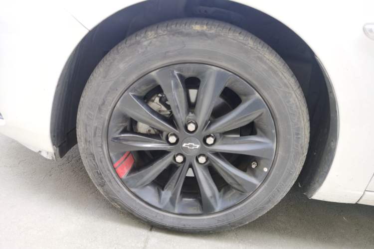 Used Chevrolet Monza 2022 Light Hybrid Redline 320T Dual-Clutch Thrilling Edition