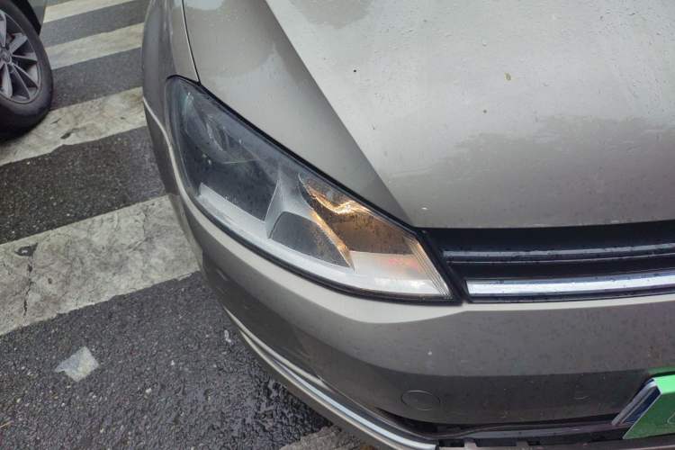 Used Volkswagen Golf 2017 230TSI Automatic Luxury Million-Vehicle Commemorative Edition
