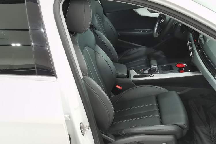 Used Audi A4L 2020 40 TFSI Fashion Dynamic Model
