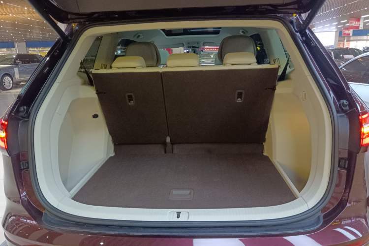 Used Volkswagen Viloran 2022 380TSI Prestige Edition