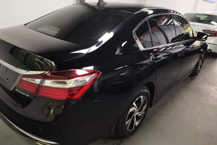 Used Honda Accord 2016 2.0L Comfort Edition