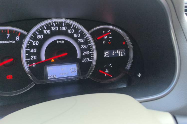 Used Nissan Teana 2012 2.0L XL Smart Enjoyment Version Odometer Close Up