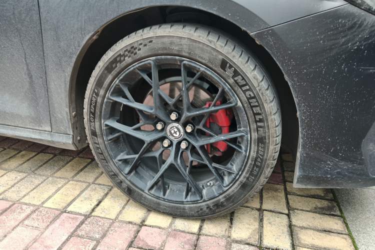 Used Chery Arrizo 8 2023 High-Performance Edition 2.0T DCT Powerfully Equipped