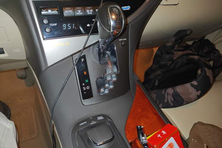 Used Lexus RX Classic 2011 270 Luxury Edition Gear Lever