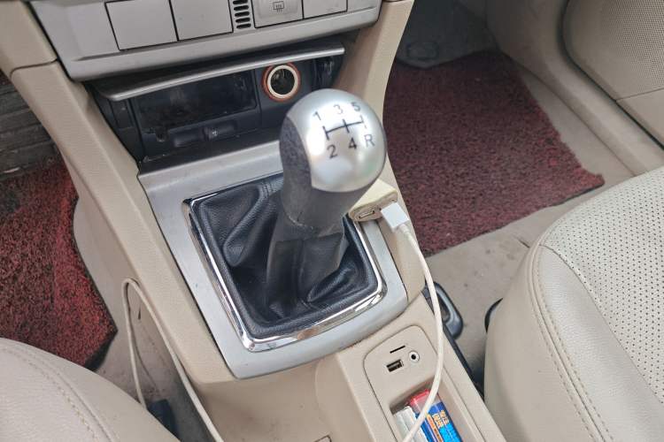 Used Ford Focus 2011 Sedan 1.8L Manual Classic Model Gear Lever