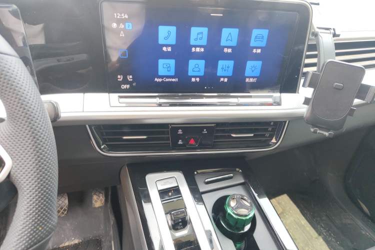 Used Volkswagen Tavendor 2025 Model 380TSI Four-Wheel Drive R-Line Cruise Zhongxiang Edition
