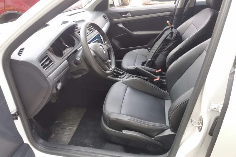 Used Volkswagen Lavida 2019 Lavida Start 1.5L Automatic Trendy Version China VI Standard
