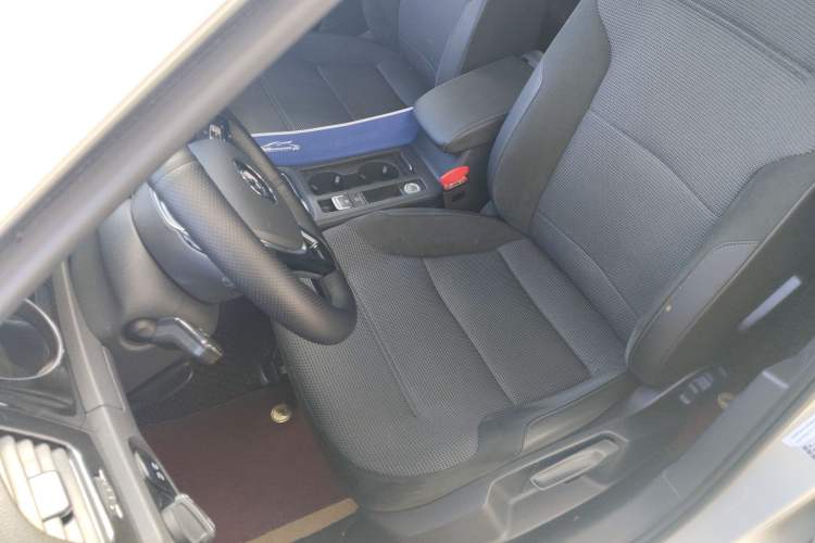 Used Volkswagen Golf 2020 Zhiai Edition 280TSI DSG Comfort Model Left Front Seat