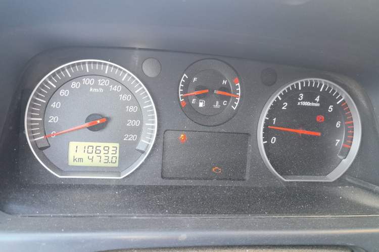 Used Foton Scenic G5 2020 2.0L Long-Wheelbase Flat-Roof 6-Seater Multi-Purpose Passenger Vehicle 1TZS
