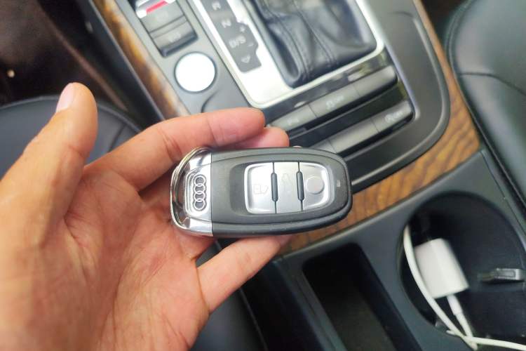 Used Audi A4L 2016 35 TFSI Collector's Edition Automatic Standard Model
