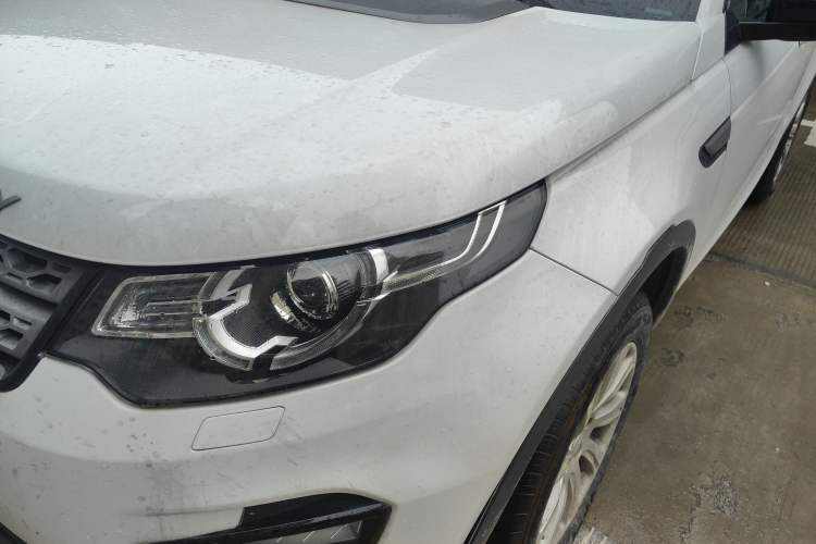 Used Land Rover Discovery Sport 2018 240 PS PURE Edition Left Front Headlight