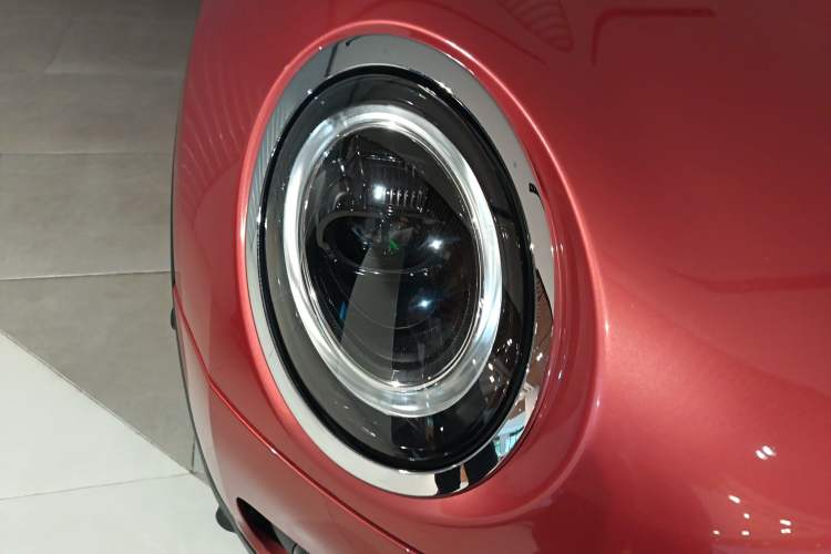 Used MINI Clubman 2022 1.5T COOPER Connoisseur Right Front Headlight