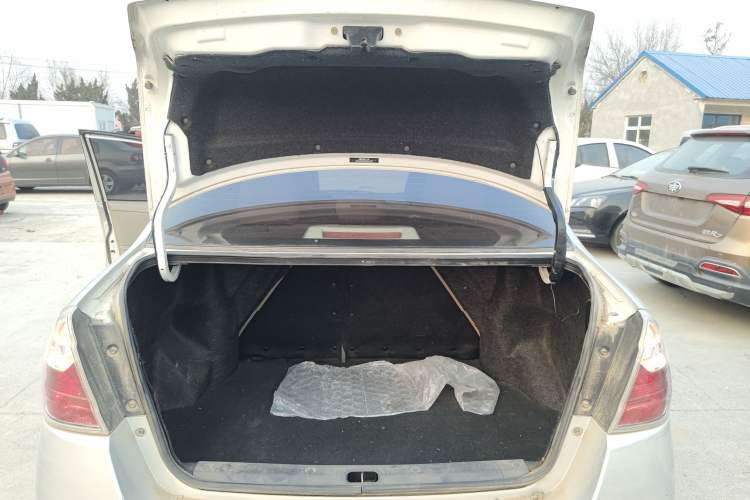 Used Suzuki Liana A6 2015 Sedan 1.4L Manual Enjoyment Model