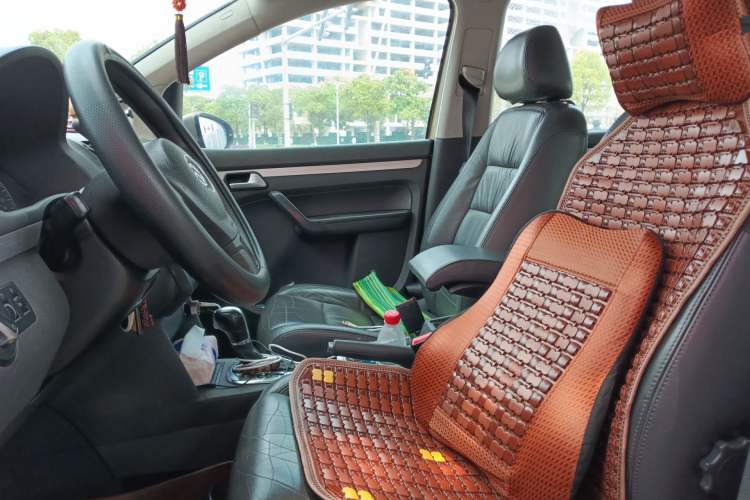 Used Volkswagen Touran 2015 1.4T DSG Comfort Edition 5 Seats Left Front Seat