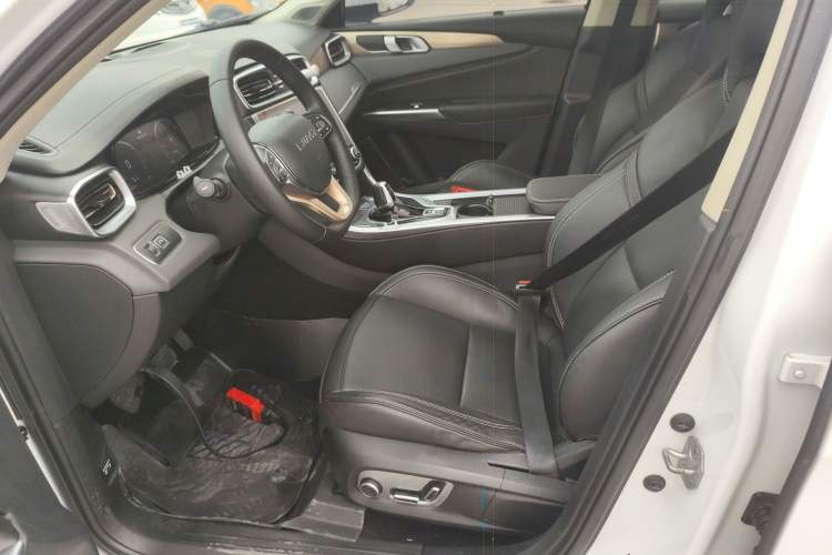 Used Lynk & Co 01 2017 2.0T Two-Wheel Drive Pro Edition
