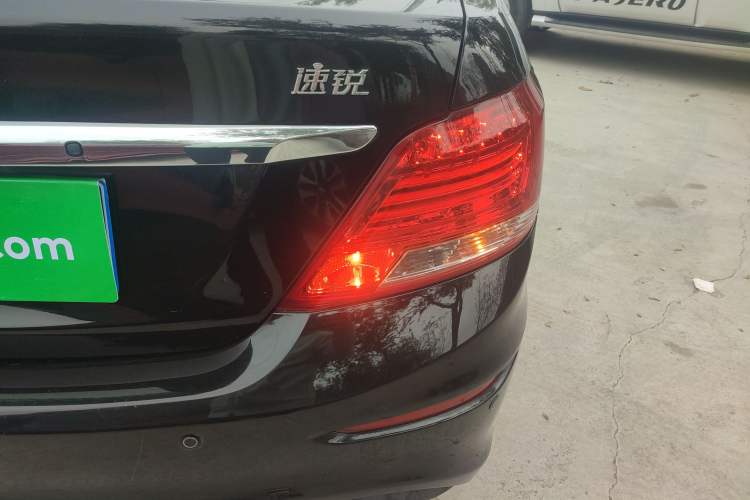 Used BYD Surui 2016 1.5L Manual Elite Edition
