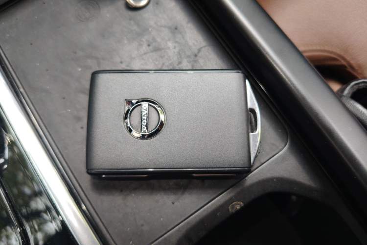 Used Volvo S90 2023 B5 Zhiyuan Luxury Edition Vehicle Key