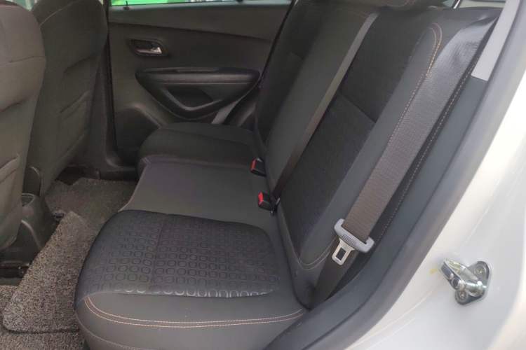 Used Chevrolet Trax 2018 330T Automatic Two-Wheel Drive Elite Model Left Rear Seat