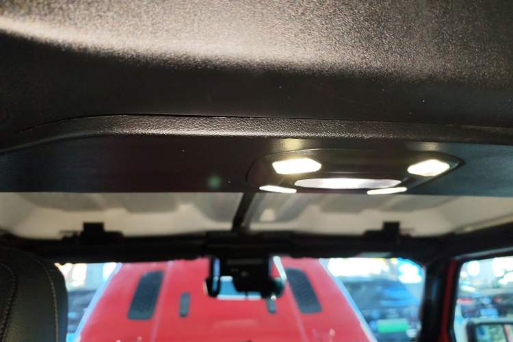 Used Jeep Wrangler New Energy 2021 Four-Door 2.0T 4xe Sahara First Edition