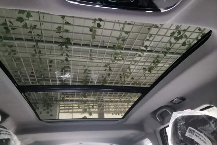 Used JETOUR X90 PLUS 2025 1.6TD DCT Luxury Edition 7-Seater
