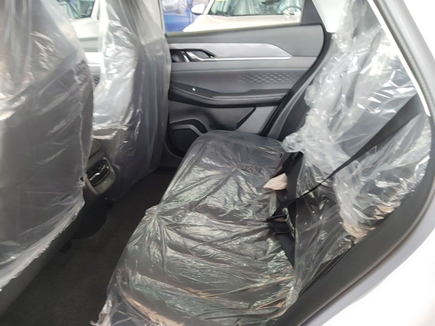 Dongfeng Aeolus SKY EV01 2025 530 km AIR Elite Edition — снимка 20
