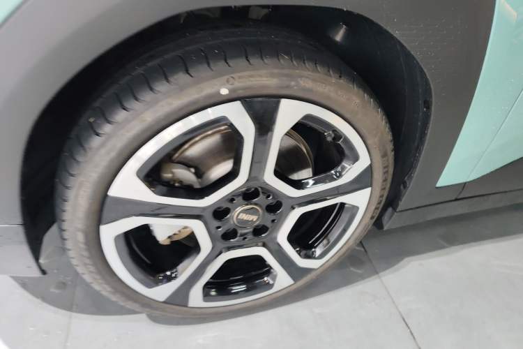 Used MINI Electric MINI ACEMAN 2024 SE Artist