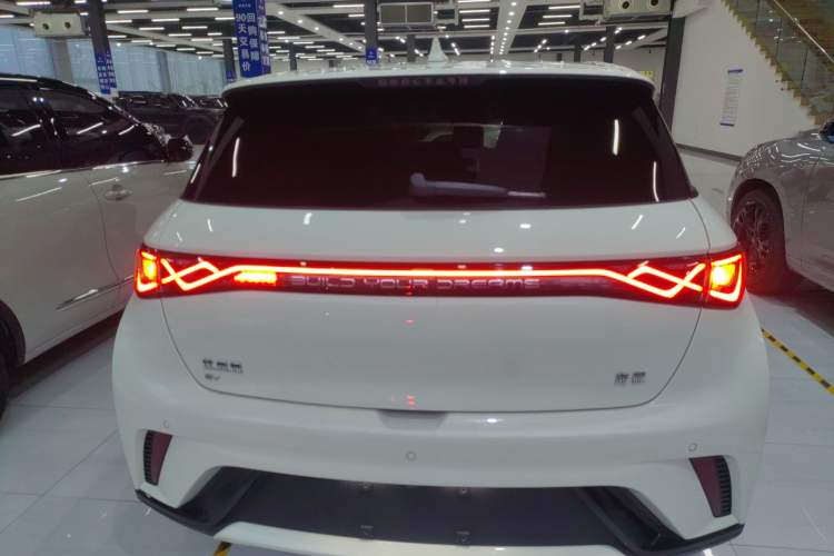 Used BYD Dolphin 2025 420km Fashion Edition
