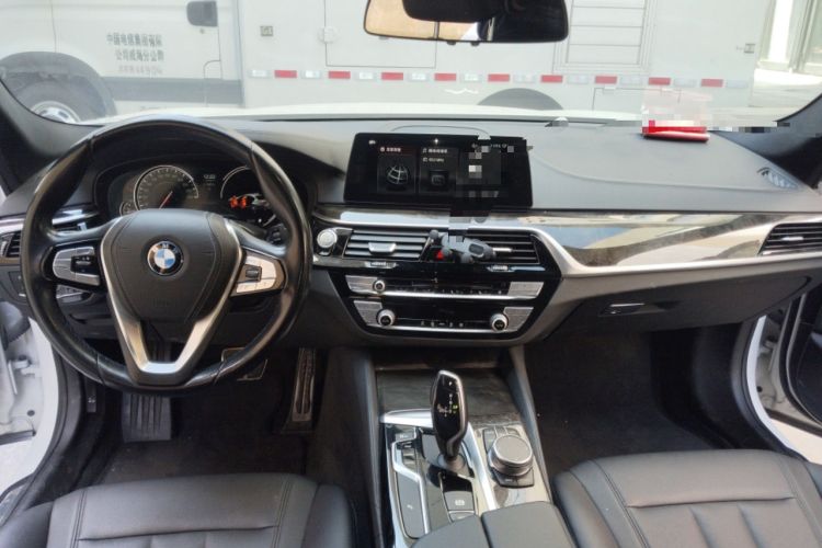 Used BMW 5 Series 2018 525Li M Sport Package
