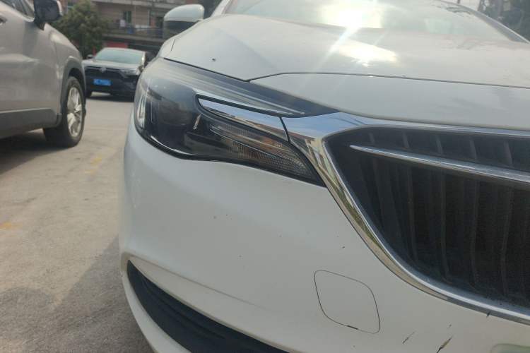 Used Buick GT 2018 18T Automatic Elite Model