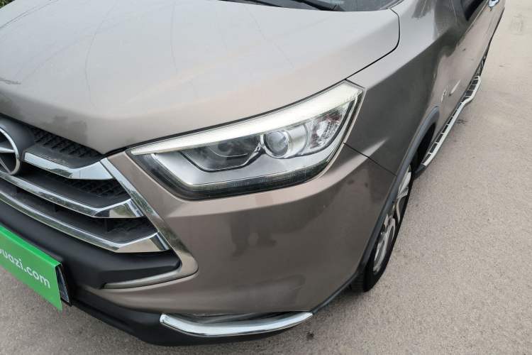 Used JAC Group Refine S3 2016 1.5L Manual Luxury Smart Version Left Front Headlight