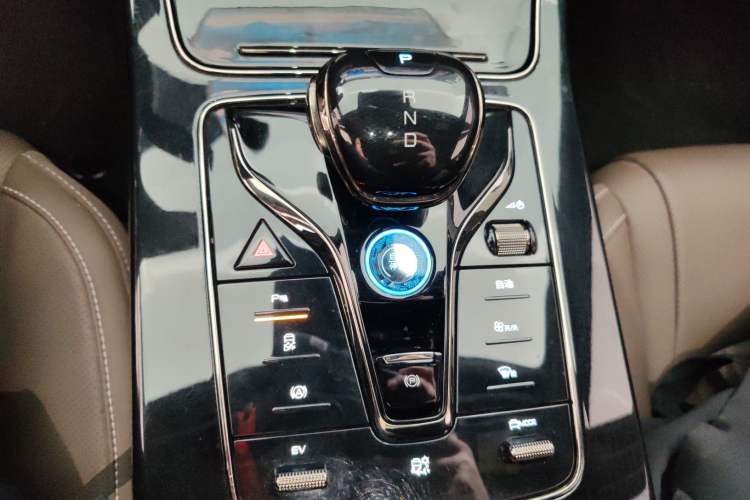 Used BYD Han 2024 DM-i Glory Edition 121KM Elite Model