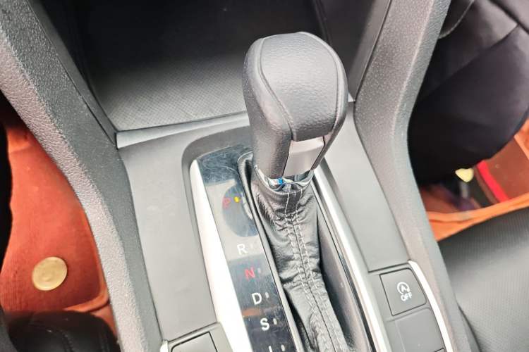 Used Honda Civic 2016 220TURBO CVT Luxury Edition