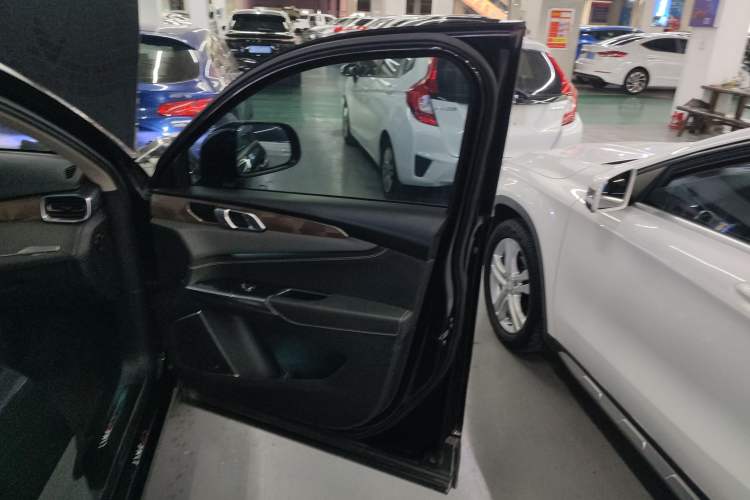 Used Lynk & Co 01 2017 2.0T Two-Wheel Drive Pro Edition