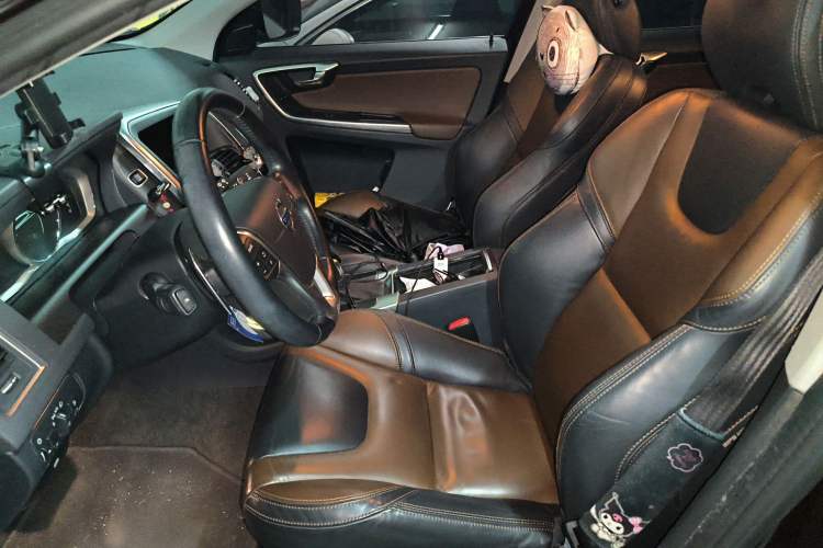 Used Volvo XC60 2014 T6 Zhiyi Edition
