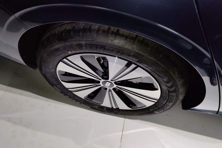 Used Geely Galaxy Galaxy A7 2025 Model EM-i 150km Exploration+ Edition
