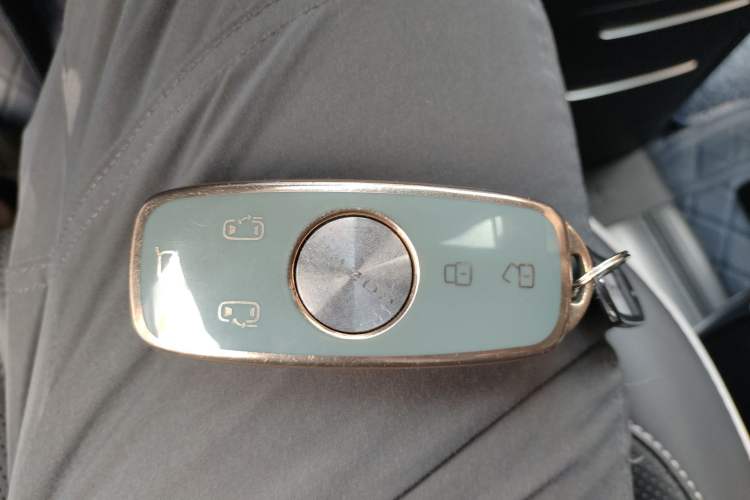 Used Roewe iMAX8 2022 400TGI Prestige Edition