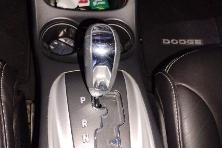 Used Dodge Journey 2013 2.4L Two-Wheel Drive Luxury Version