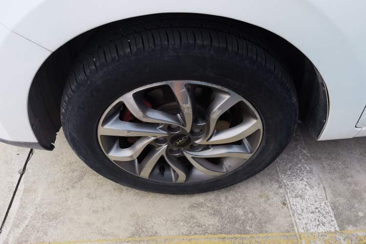 Used JAC Refine S2 2017 1.5L CVT Luxury Smart Model
