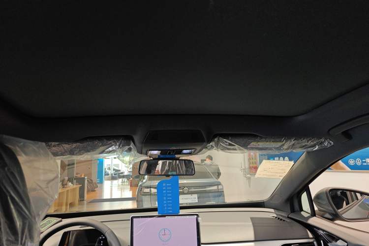 Used Volkswagen ID.4 CROZZ 2025 Pure Edition Headliner