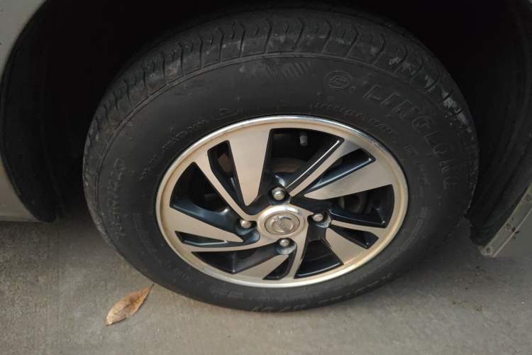 Used Nissan NV200 2016 Revised Version 1.6L CVT Luxury Edition
