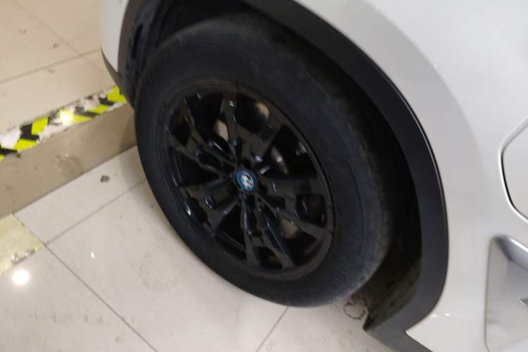 Used BMW iX3 2021 Leading Model