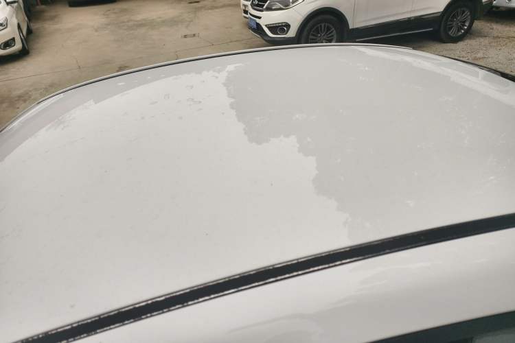 Used Hyundai Celesta 2018 1.6L Automatic GL Enjoyment Edition China VI compliant Roof