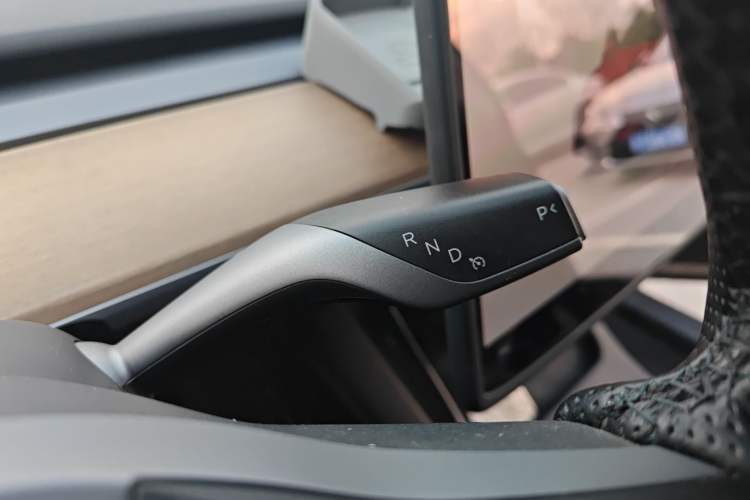 Used Tesla Model Y 2022 Rear-Wheel-Drive Version