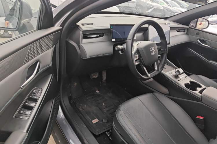 Used BYD Qin PLUS 2025 EV Smart Drive Edition 510KM Leading Model
