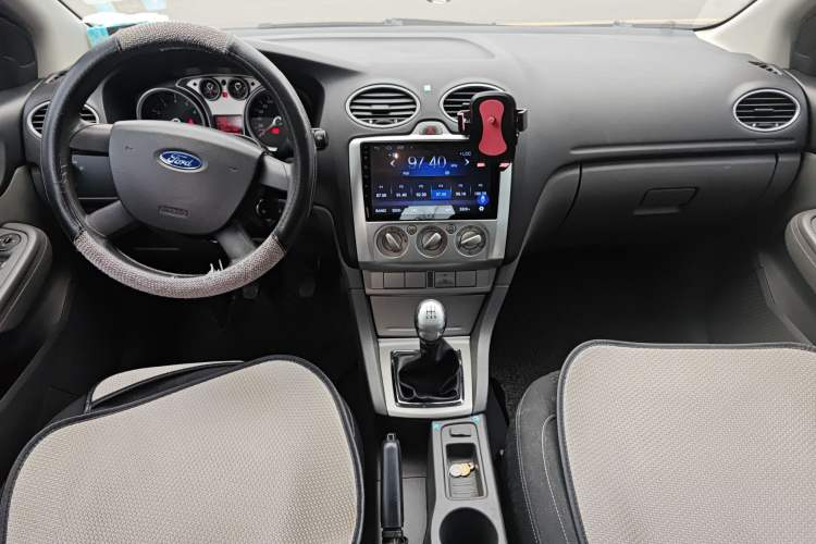 Used Ford Focus 2013 Hatchback Classic 1.8L Manual Base Model