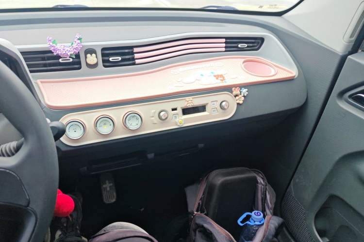 Used Wuling Hongguang MINIEV 2021 Macaron Fashion Edition Lithium-Ion Battery
